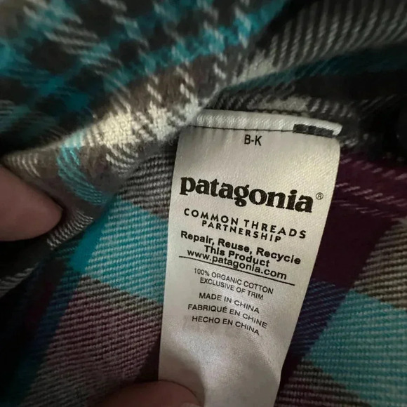 Patagonia Flannel Shirt Womans Plaid Purple  Grey Cream - Picture 8 of 8